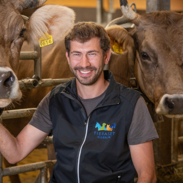 Dr. med. vet. Robin Näf